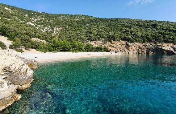Cres Island hidden beaches - Pula